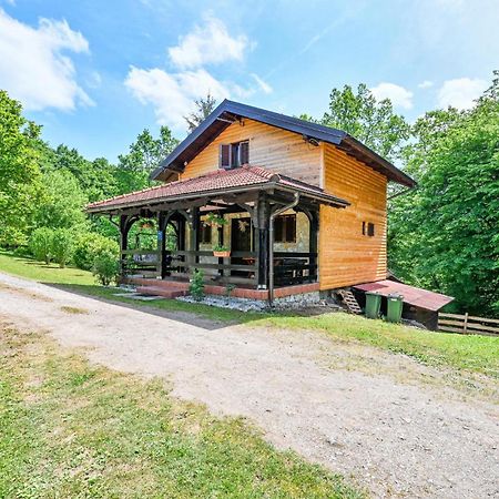 2 Bedroom Gorgeous Home In Gornje Stative Exterior foto